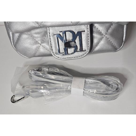 Badgley Mischka Mini Handbag Vegan Leather Silver and Pearls - Picture 5 of 5